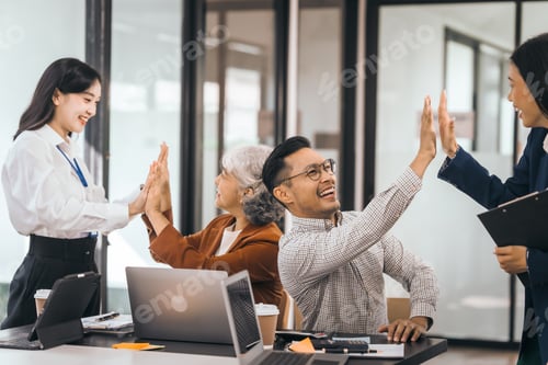 Preview: Asian people in office, group meeting in boardroom, working together, annual discuss opinions