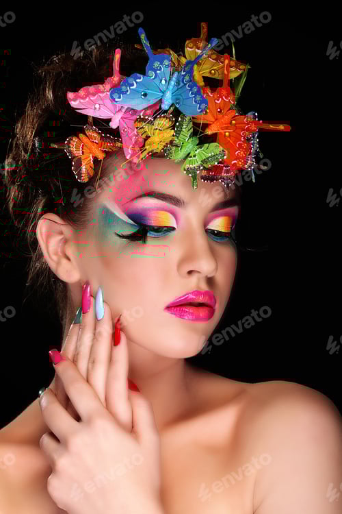Preview: Fashion Brunette Model Portrait. Hairstyle. Haircut. Professional Makeup. False Eyelashes