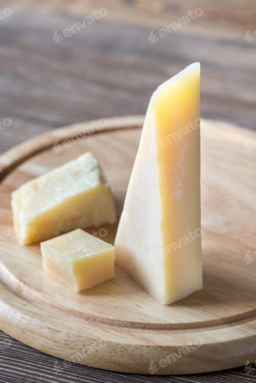 Preview: Grana Padano cheese
