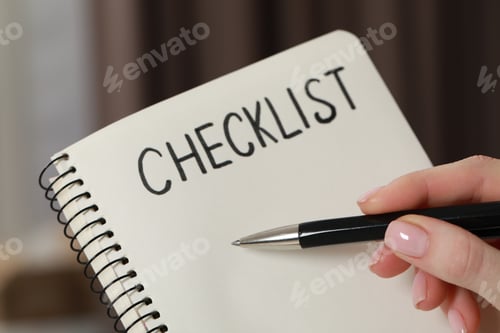Preview: Woman filling Checklist with pen indoors, closeup