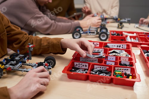 Preview: Children building artificial cars from constructor