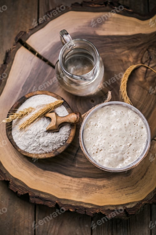 Preview: The leaven for bread is active. Starter sourdough ( fermented mixture of water and flour
