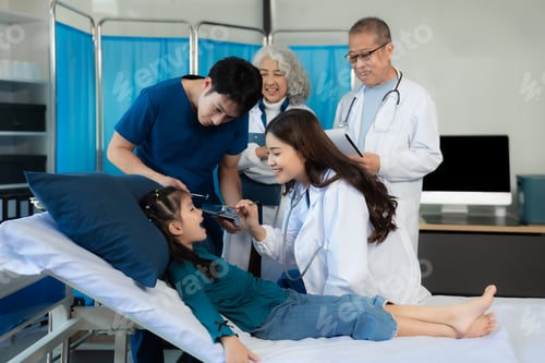 Preview: Dental team examines the oral health and provides advice on oral care for children.