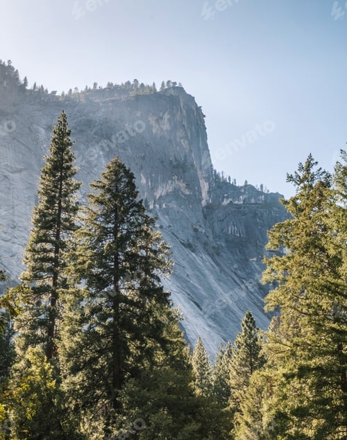 Preview: Yosemite mountains