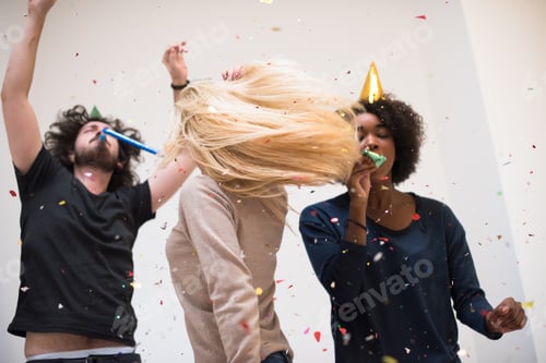 Visualização: festa de confetes