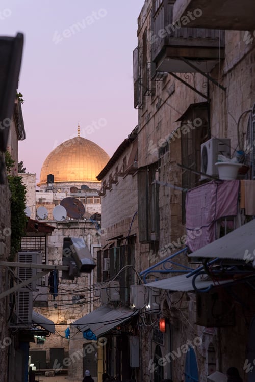 Preview: view of the Dome of the Rock between the streets in the Old City in Jerusalem,Israel