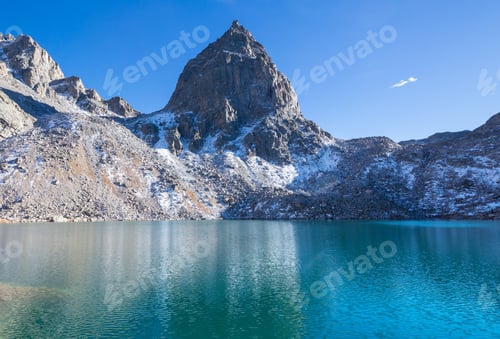 Preview: Mountains lake