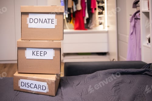 Preview: Reuse of clothing, charity, donation, throw away