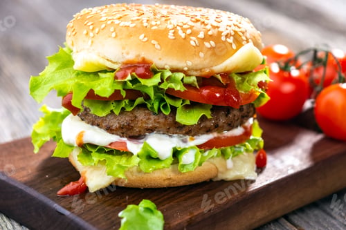 Preview: hamburger on a wooden background