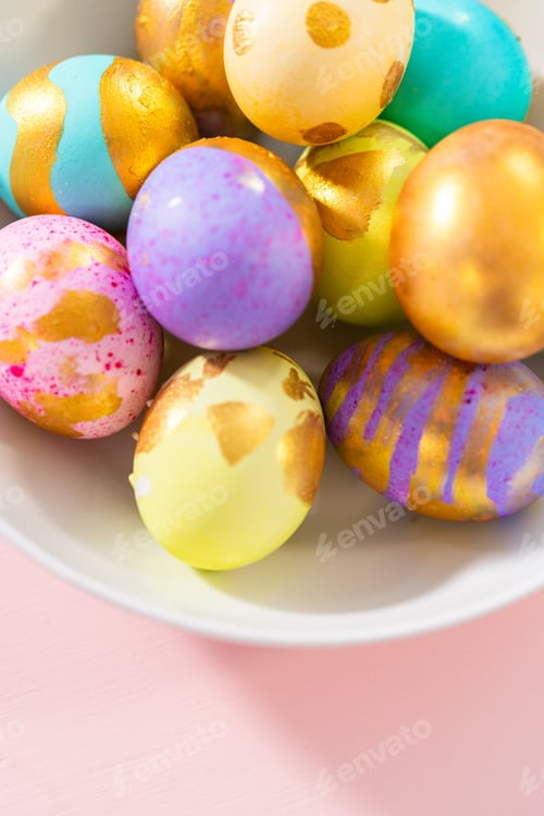 Preview: Easter eggs