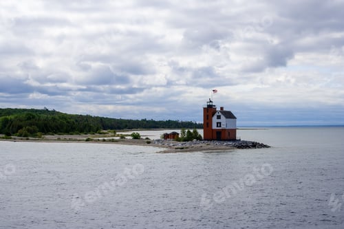 Preview: Scenic view of Round Island Passage Light lighthouse in Mackinac Island, Michigan