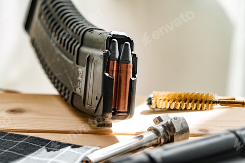 Preview: Gunsmith's working table for gun cleaning and maintaining