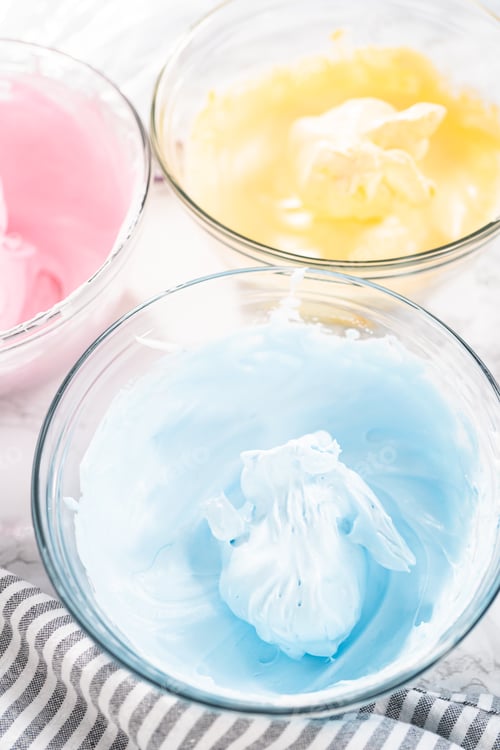Preview: Unicorn meringue cookies