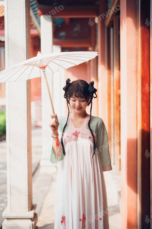 Preview: Traditional Chinese clothing
