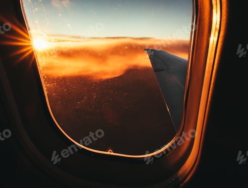 Preview: Sunset view on board Singapore Airlines plane.
