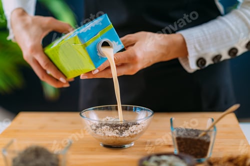Preview: Making Oatmeal with Oats, Soy Milk and Plant Protein Powder