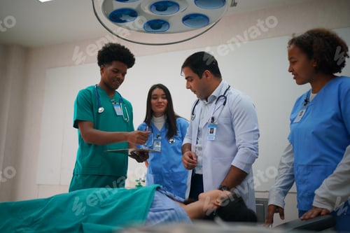 Preview: Medical Team Working On Patient In Emergency Room