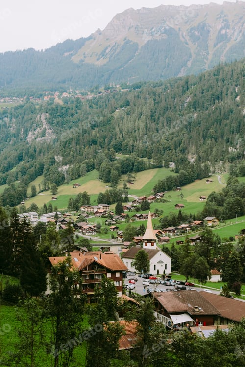 Preview: church in Lauterbrunnen valley