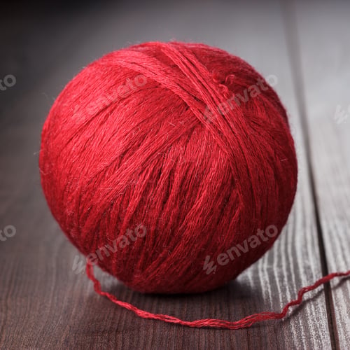 Preview: Red Ball Of Threads