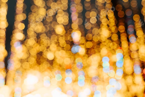 Preview: Abstract shining lights, bokeh garland, defocus festive confetti background. Christmas, new year