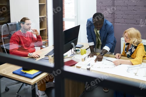 Preview: Architects developing project in team