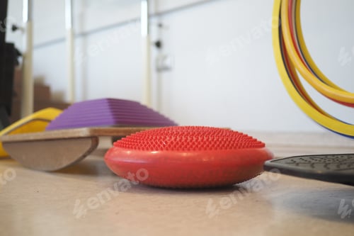 Preview: Exercise equipment for balance training in a fitness studio