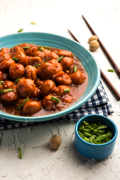 Preview: Glycine max Chunks or Soya Chunk Manchurian dry or with Gravy