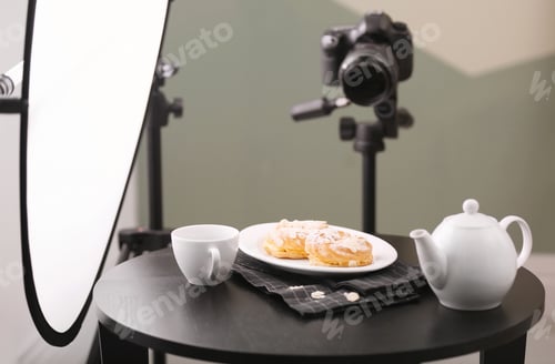 Preview: Professional camera on tripod and food composition in photo studio