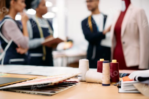 Preview: Fashion Designers Collaborate in Workshop with Dress Form