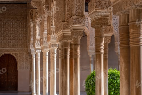 Preview: Moorish arches in The Alhambra, Granada, Spain