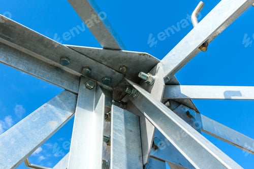 Preview: Installation of column for high-voltage electricity line