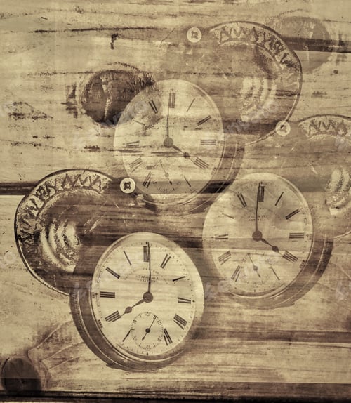 Preview: Vintage pocket watch montage in a brown tone
