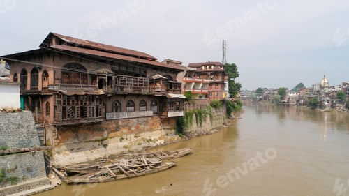 Preview: Old buildings in the city of Srinagar, the capital of Kashmir, India during daylight