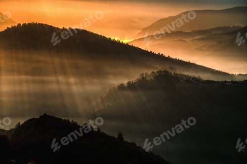 Preview: Light of the morning betwen the mountains