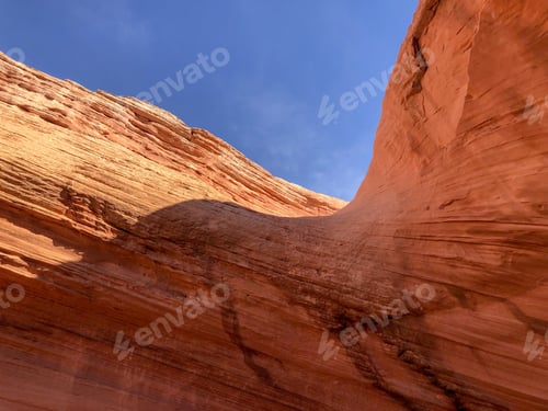 Preview: A stunning sandstone formation in Page, Arizona