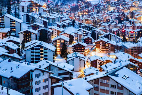 Preview: amazing view of Matterhorn peak from Zermatt