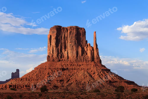 Preview: A stunning view of Monument Valley, Arizona, USA