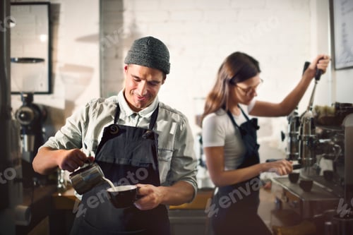Preview: Barista working in a coffee shop