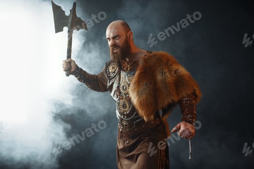 Preview: Bearded viking with axe enters the battle