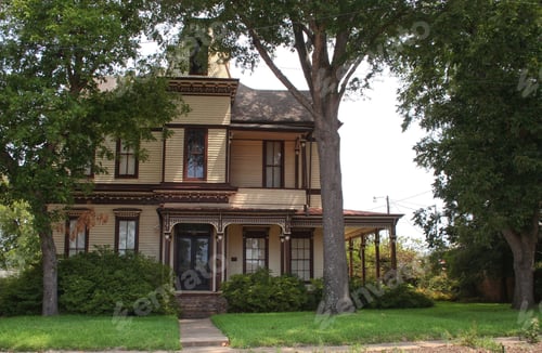 Vorschau: Historisches Herrenhaus in einer ländlichen Kleinstadt, Ost-Texas