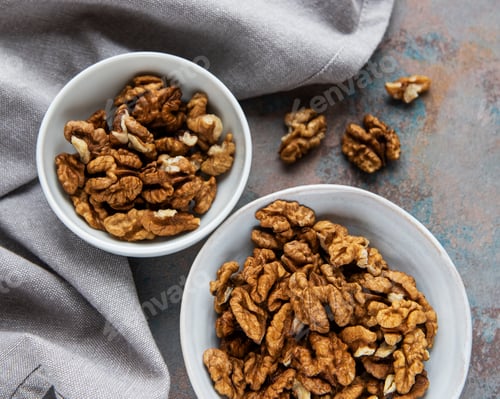 Preview: Walnuts without shell