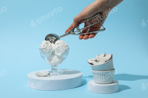 Preview: Summer dessert - ice cream, ice cream with coconut