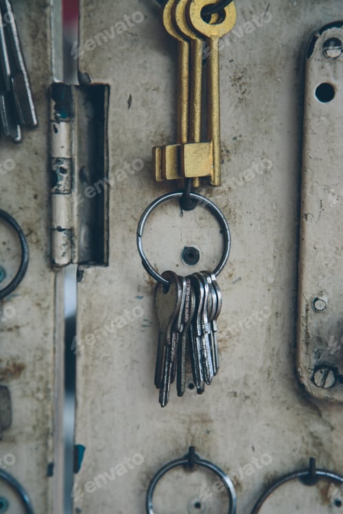 Preview: Hanging keys