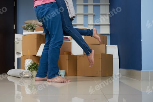 Preview: Loving Couple In New Flat