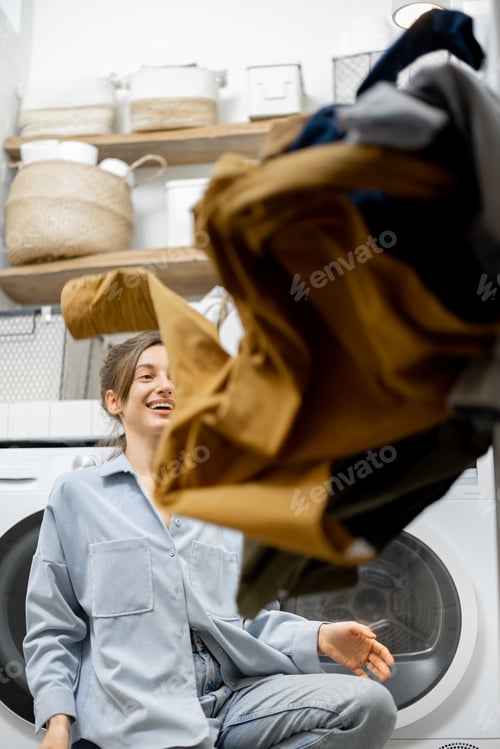 Preview: Housewife throwing up clothes at the laundry
