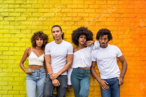 Preview: Group of afroamerican friends meeting in New York
