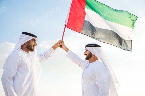 Preview: Arabic men in the desert