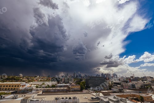 Preview: Melbourne Summer Storms in Australia