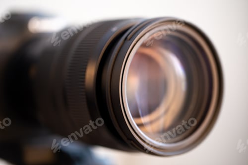 Preview: Close up lens of a professional lens for a digital camera.