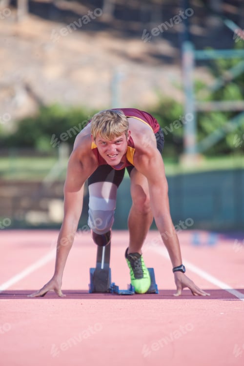 Preview: Sprinter in start position